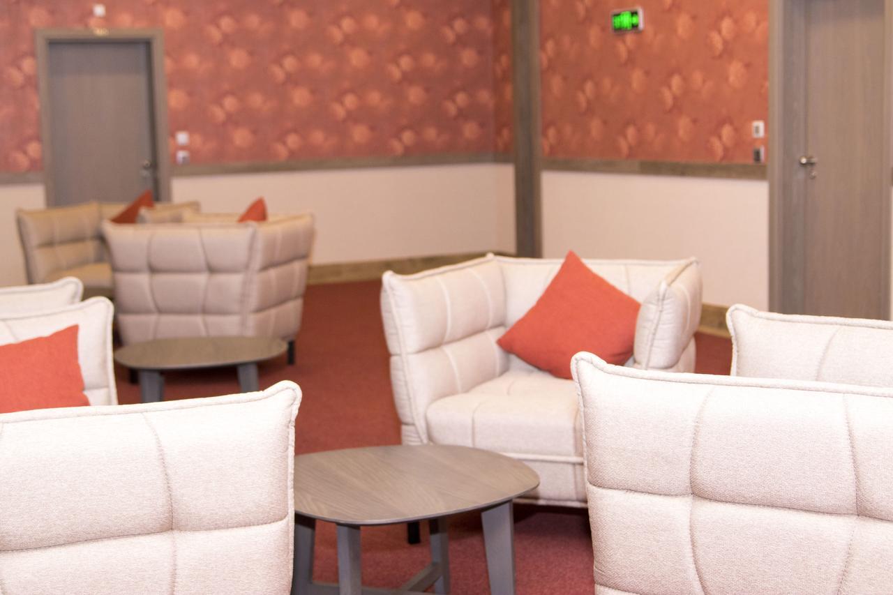 Hotel Etropolia Etropole Eksteriør billede